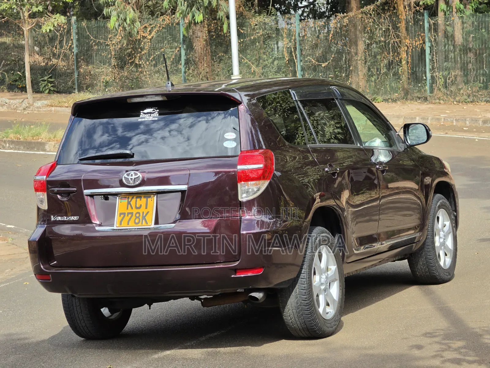 Toyota Vanguard 2011 Maroon
