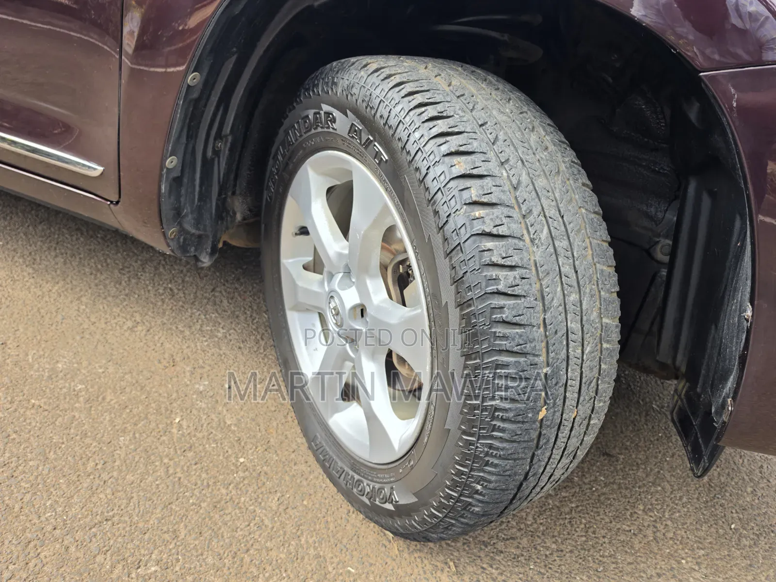 Toyota Vanguard 2011 Maroon