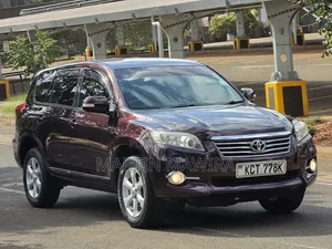 Toyota Vanguard 2011 Maroon