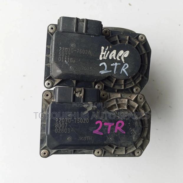 Toyota Hiace/Prado 2TR Throttle Body - main view