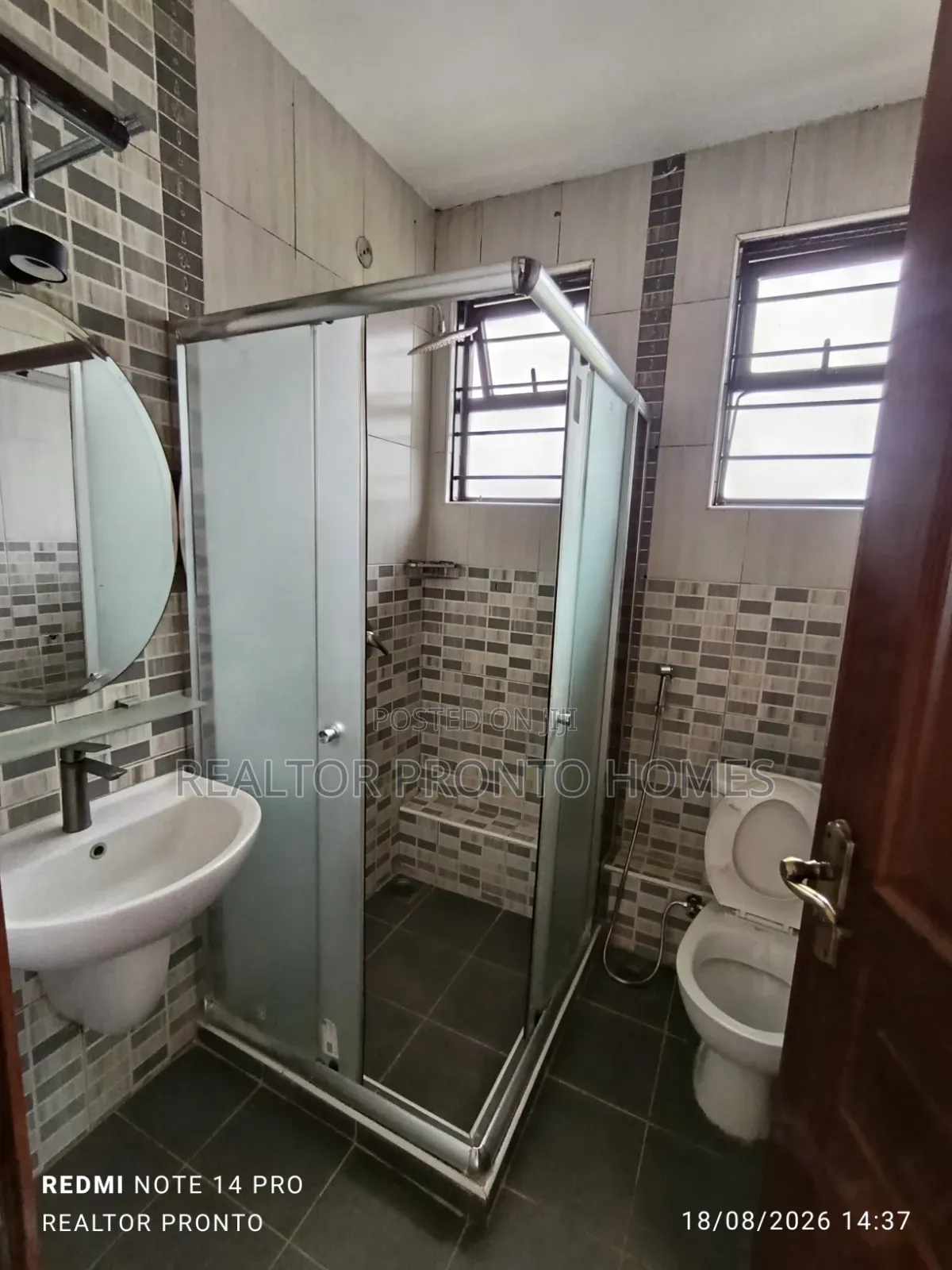 5bdrm Townhouse / Terrace in Lavington, Muthangari for rent