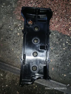 Nissan B14 Engine Top Cover