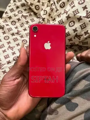 Apple iPhone XR 128 GB Red