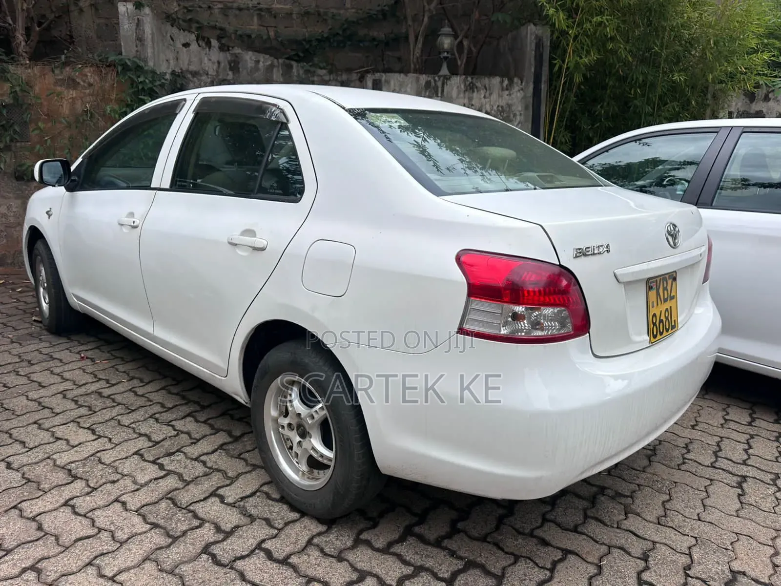 Toyota Belta 2007 White