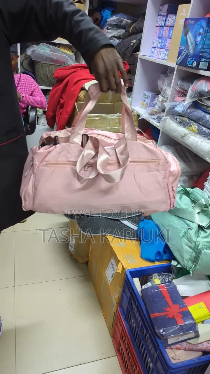 Large Multipurpose Travel,/ Gym Bag