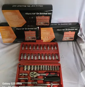46-Piece 1/4" Drive Ratchet Socket Tool Set With Case