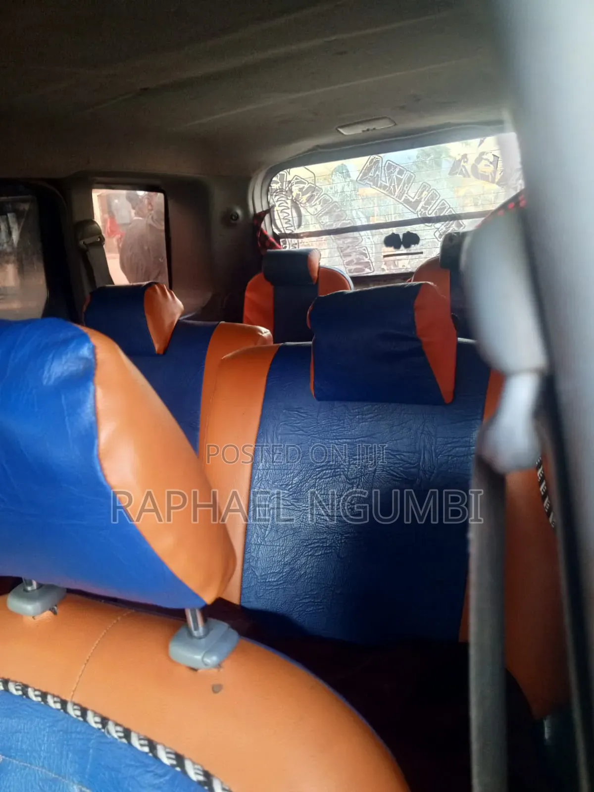 Toyota Sienta 2012 Silver