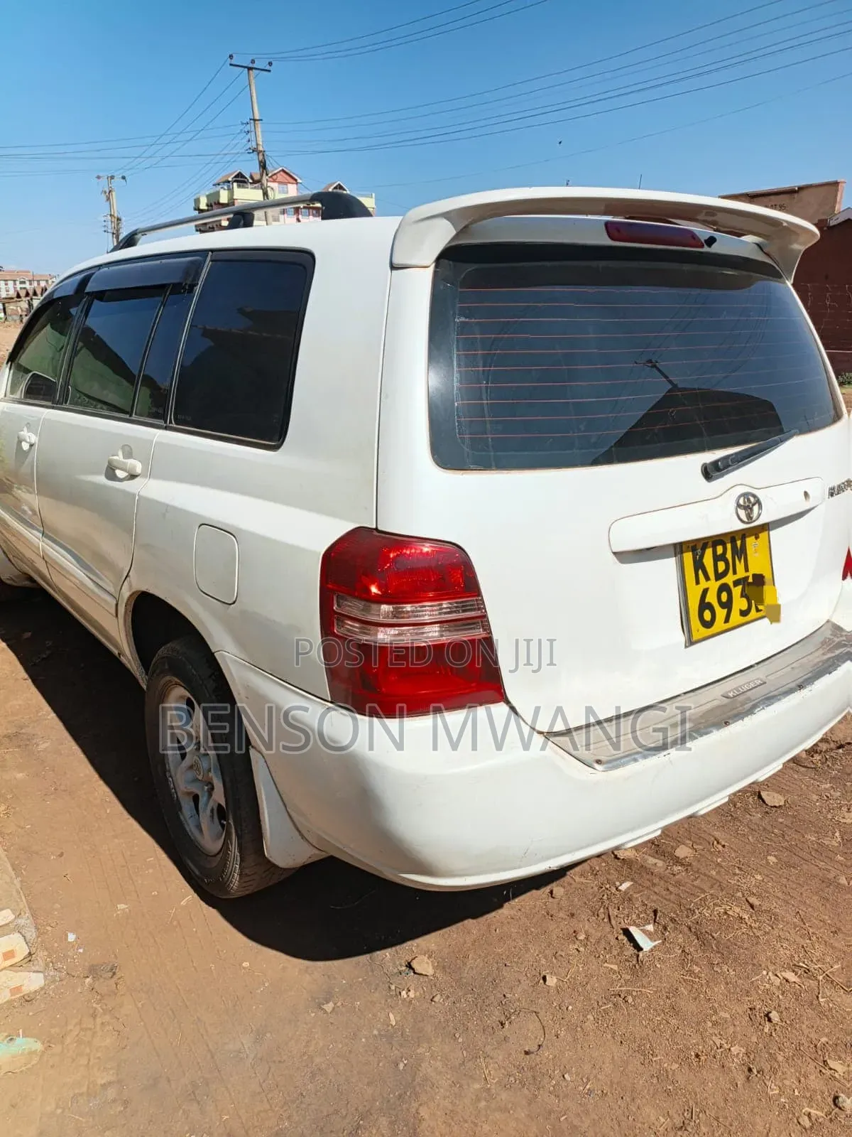 Toyota Kluger 2004 White