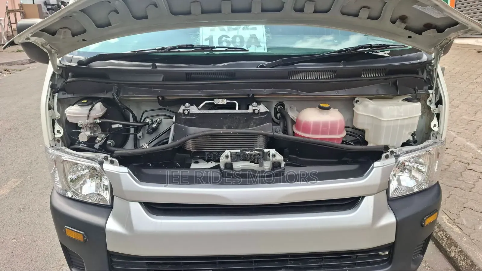 Toyota HiAce 2025 White