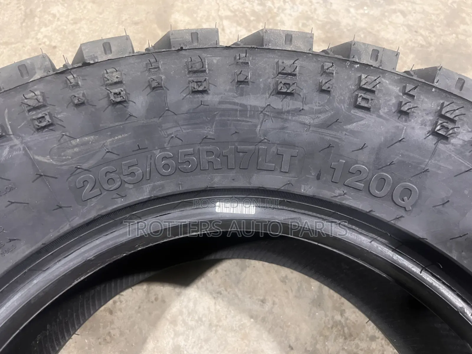 265/65/R17 Durun Tire