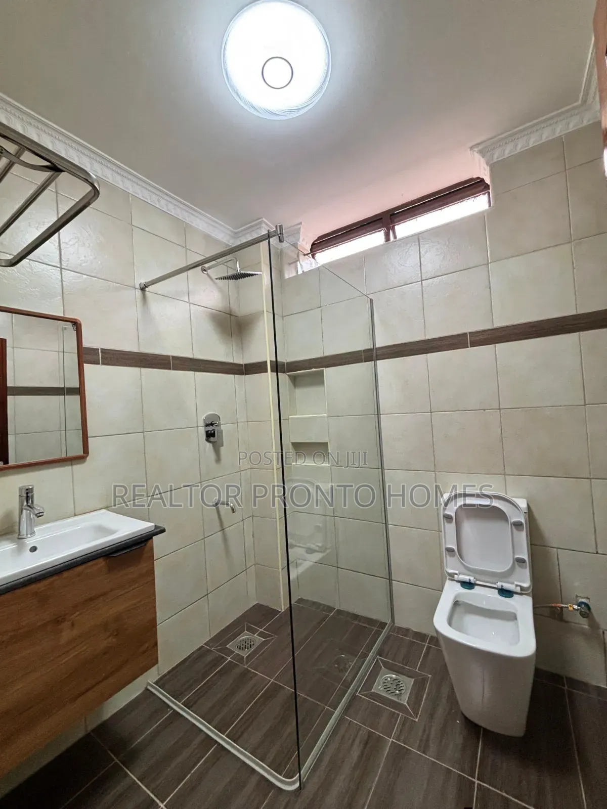 4bdrm Townhouse / Terrace in Kilimani, Hurlingham for rent