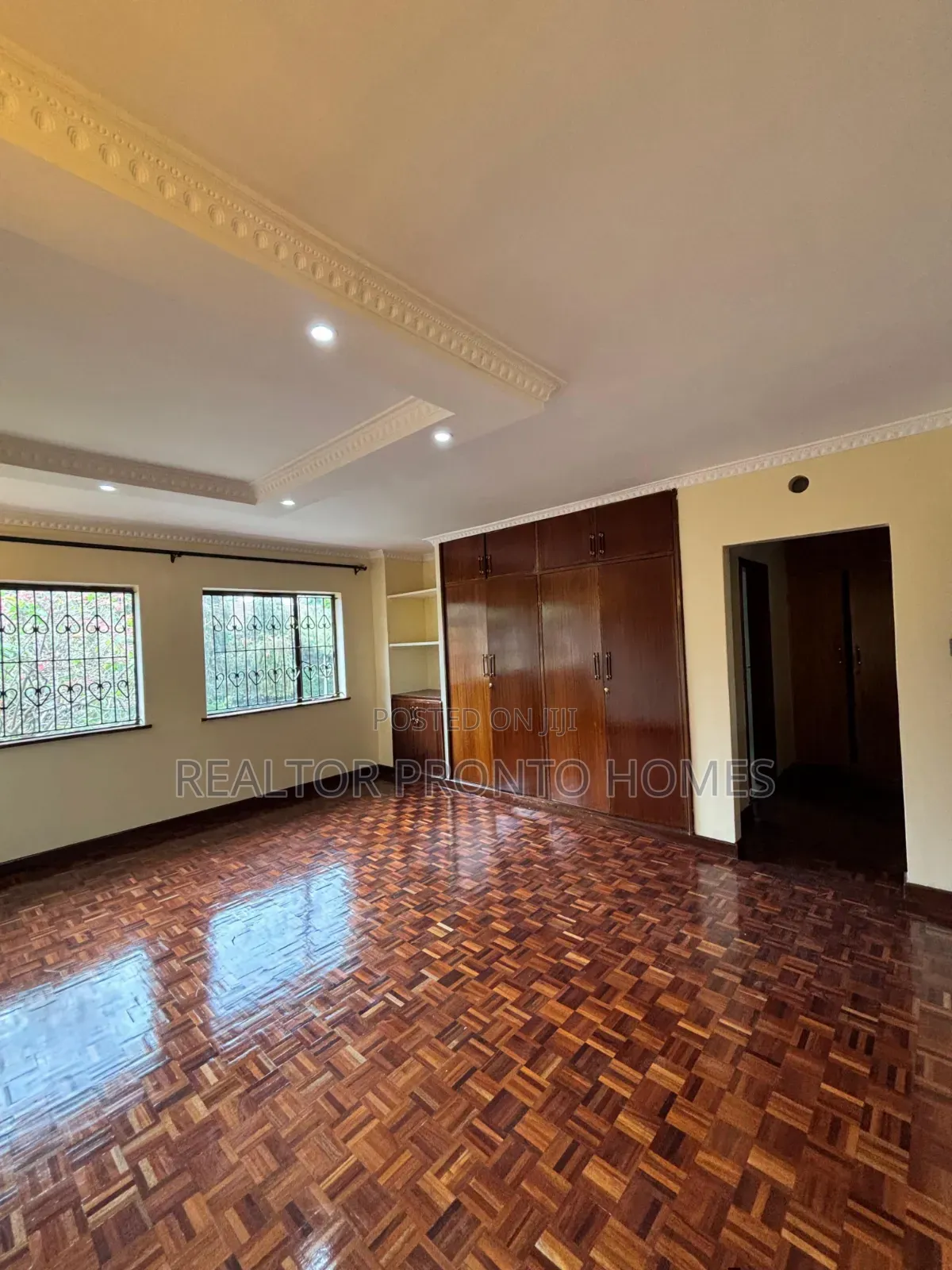 4bdrm Townhouse / Terrace in Kilimani, Hurlingham for rent