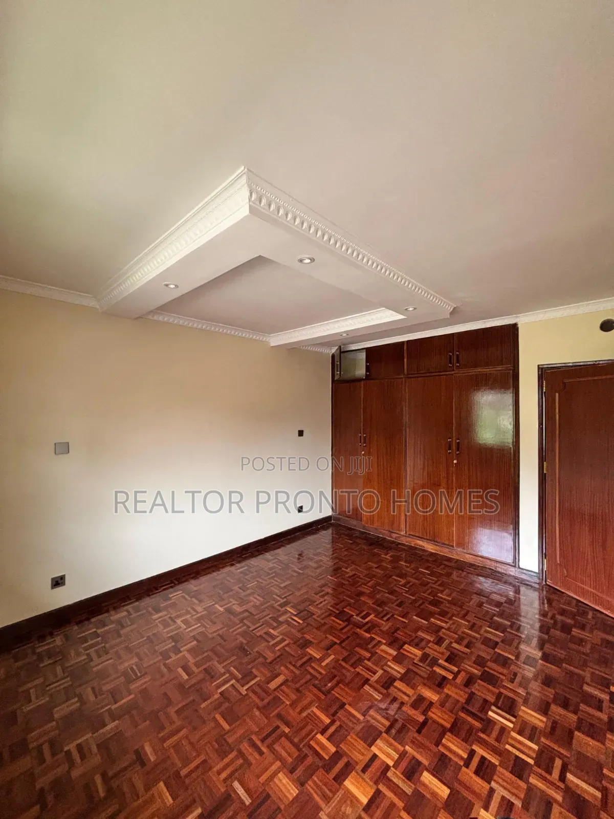 4bdrm Townhouse / Terrace in Kilimani, Hurlingham for rent