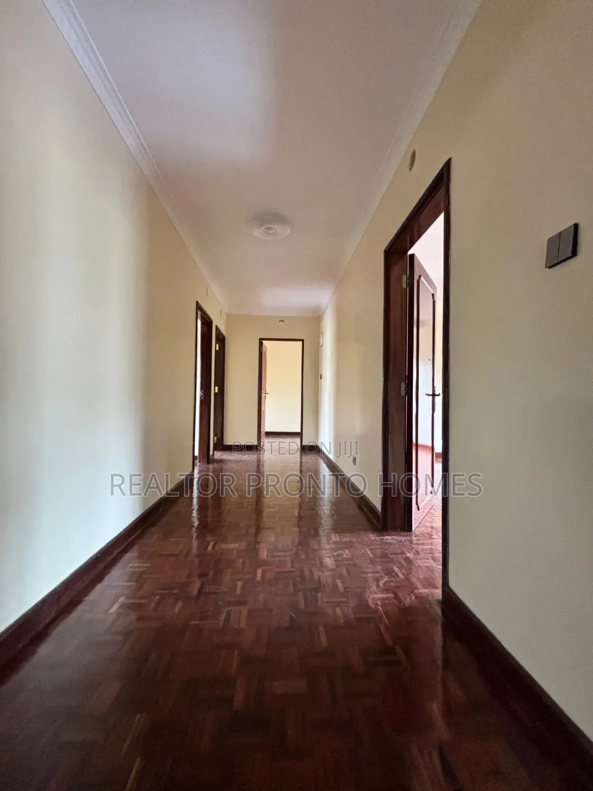 4bdrm Townhouse / Terrace in Kilimani, Hurlingham for rent