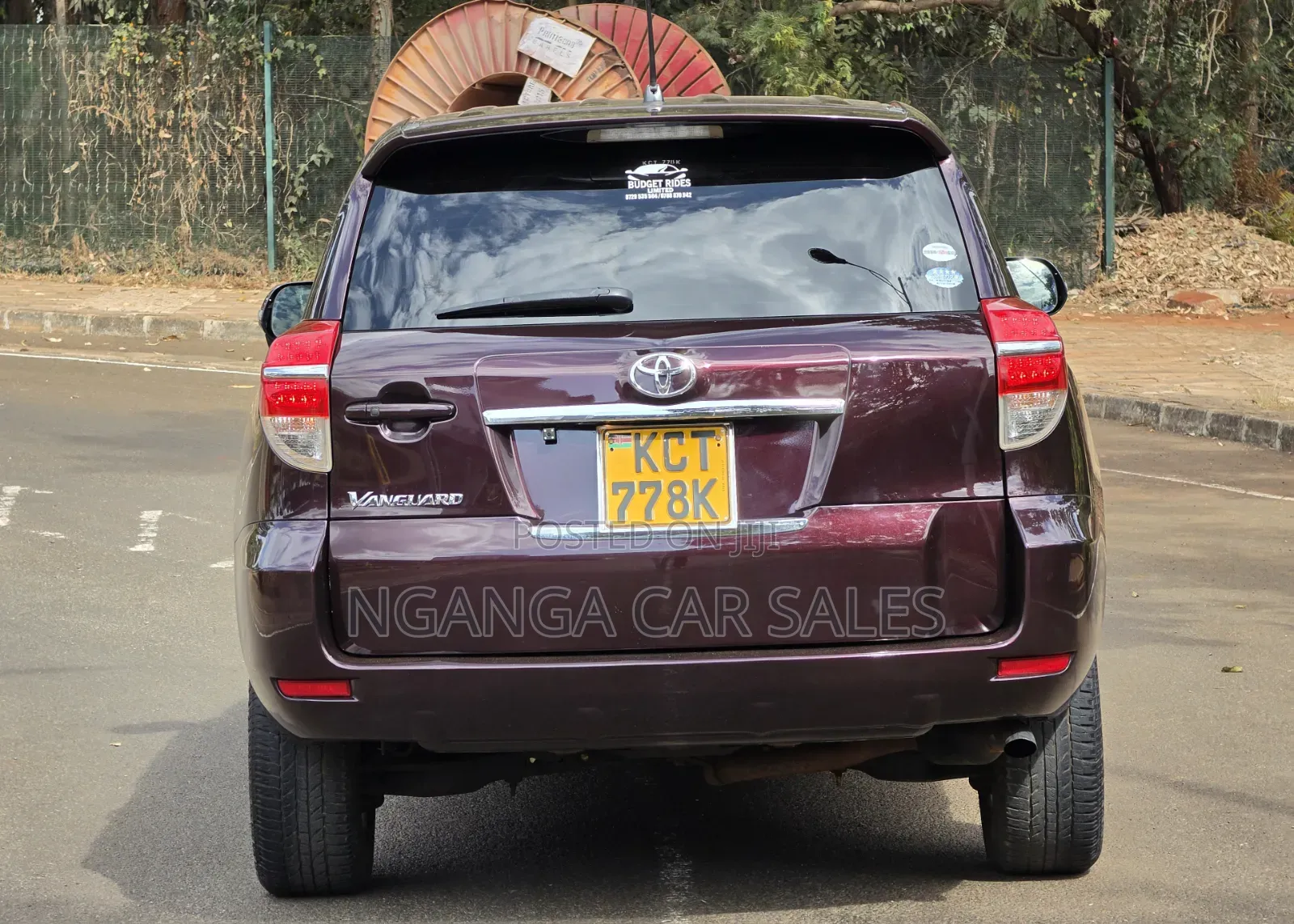 Toyota Vanguard 2011 Maroon