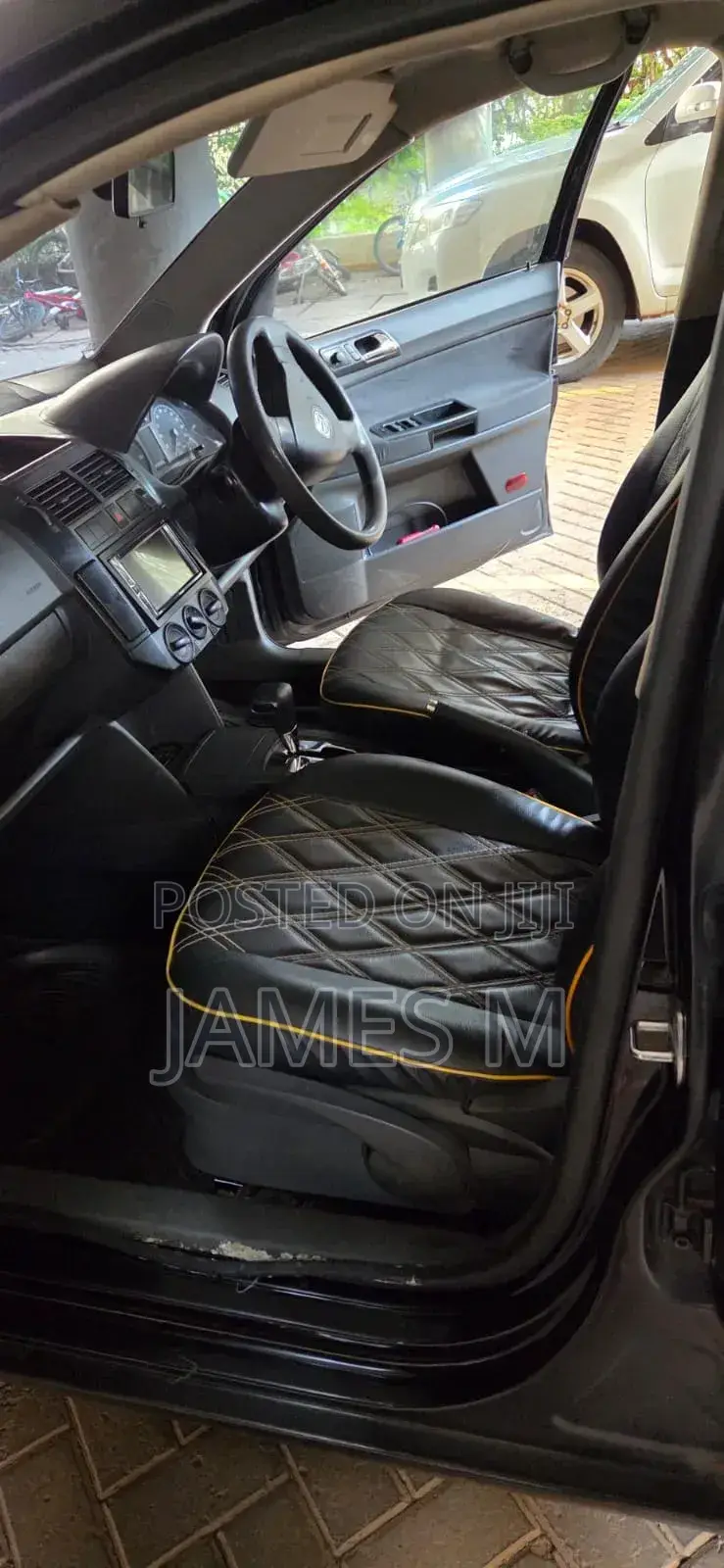Volkswagen Polo 2009 Black
