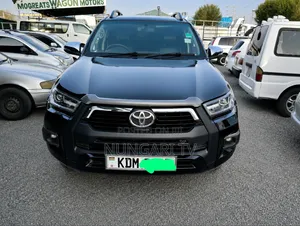 Toyota Hilux SR5 2013 Black