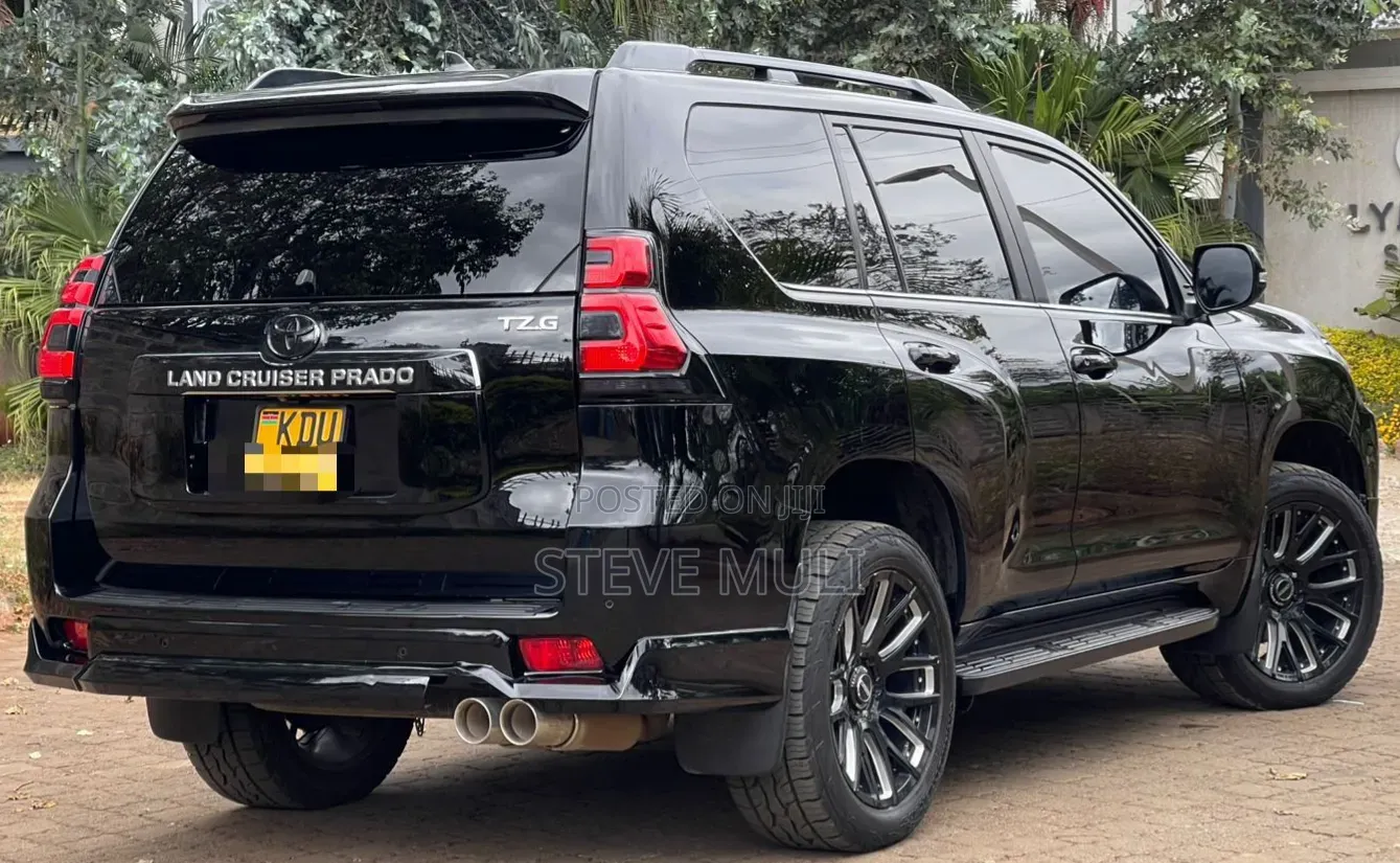 Toyota Land Cruiser Prado 2018 Black