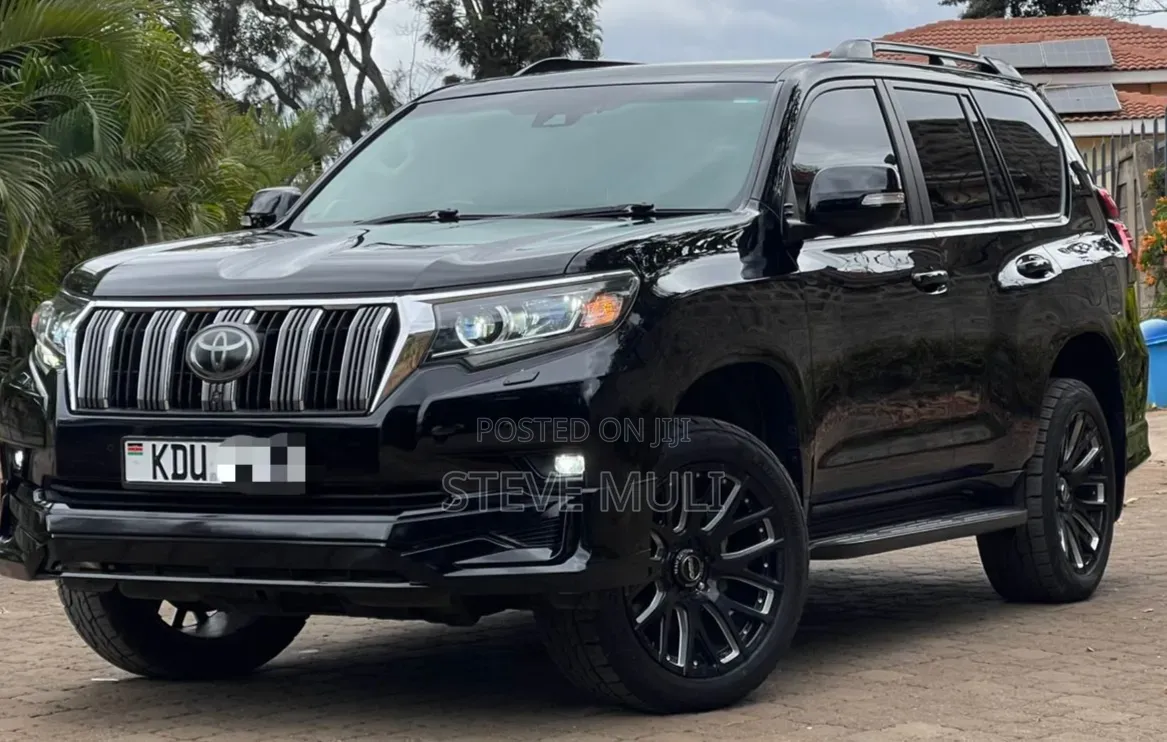 Toyota Land Cruiser Prado 2018 Black