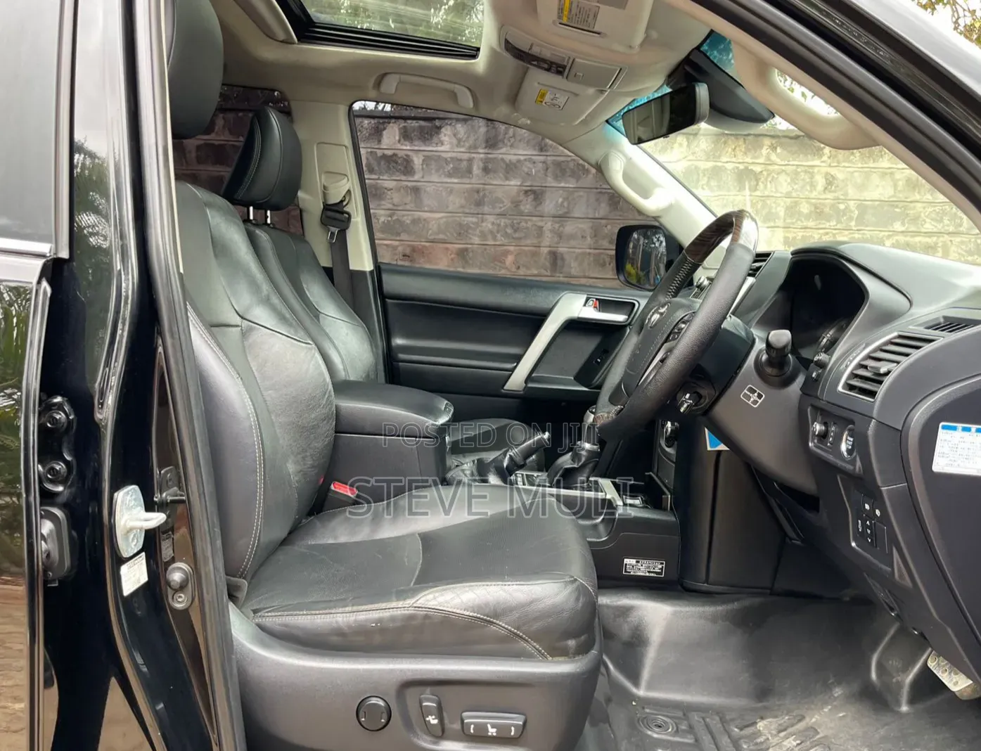 Toyota Land Cruiser Prado 2018 Black