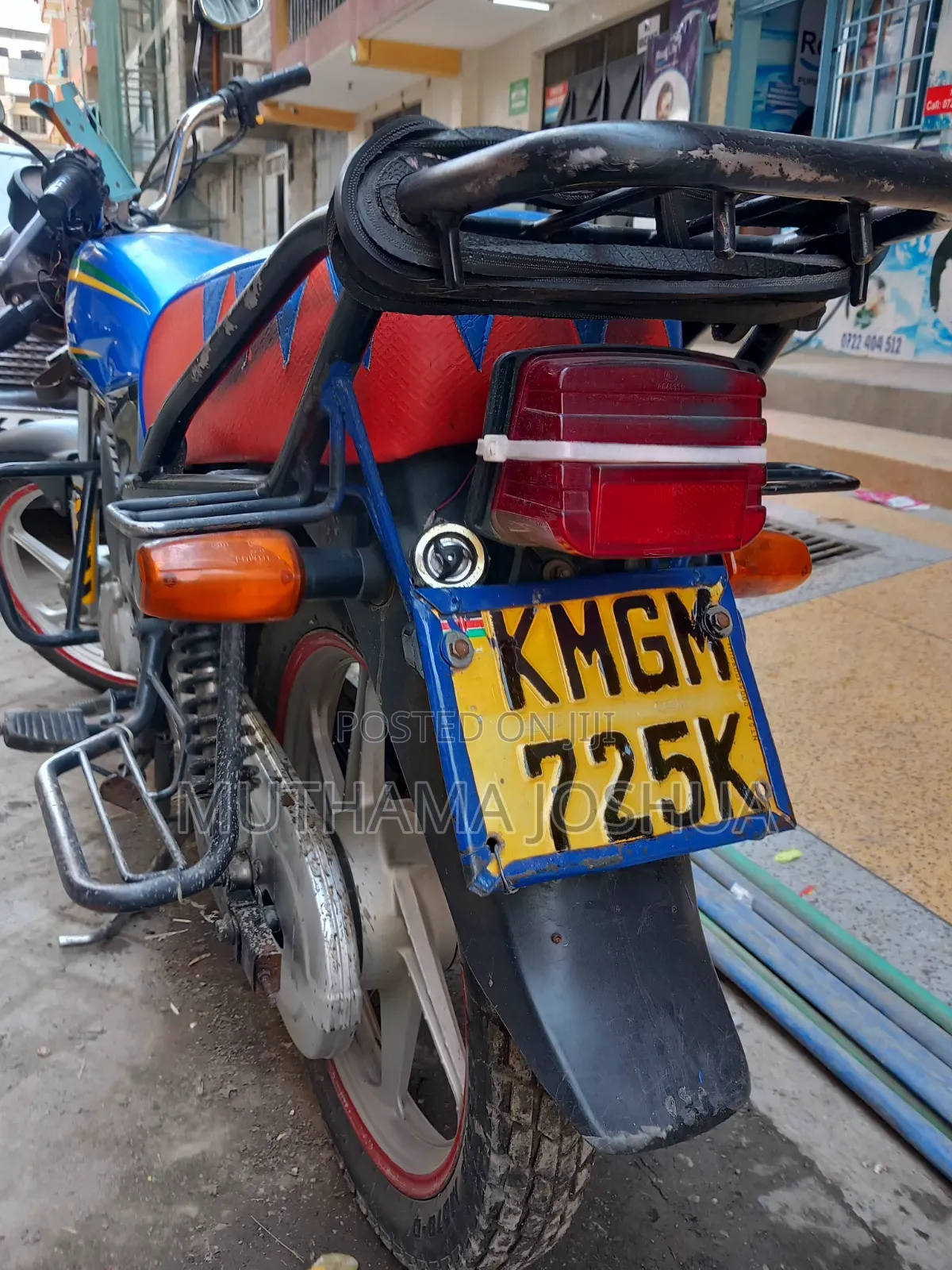 Honda CB 2024 Blue