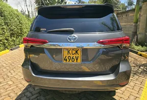 Toyota Fortuner 3.0 D Turbo AWD 2016 Gray