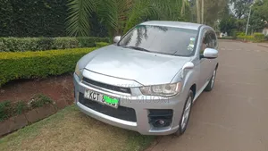 Mitsubishi Outlander 2011 Gray