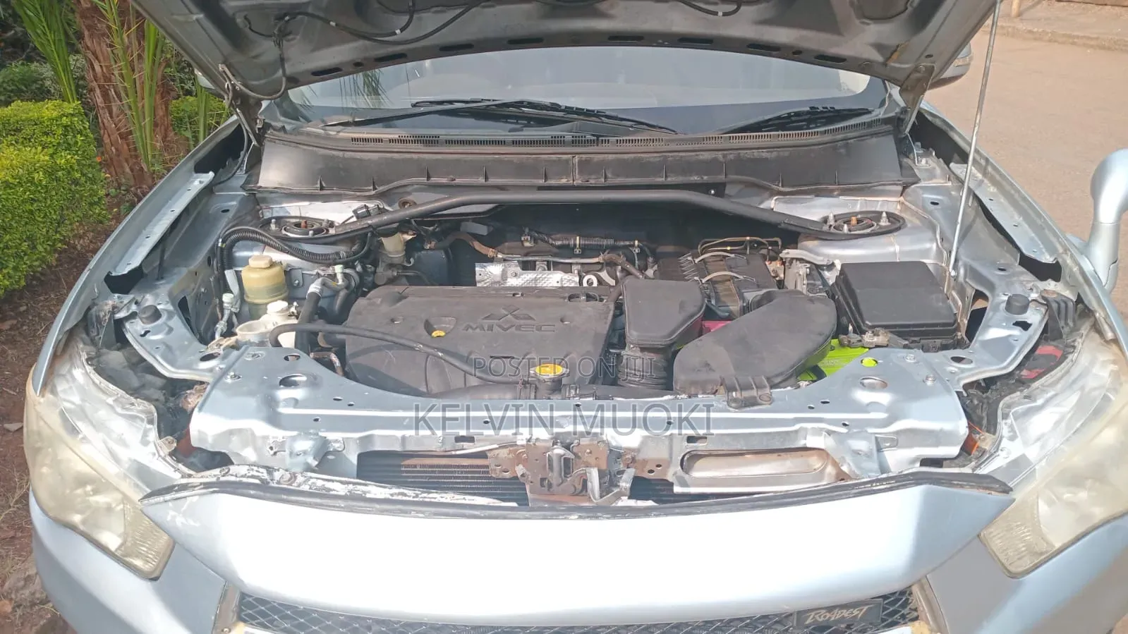 Mitsubishi Outlander 2011 Gray