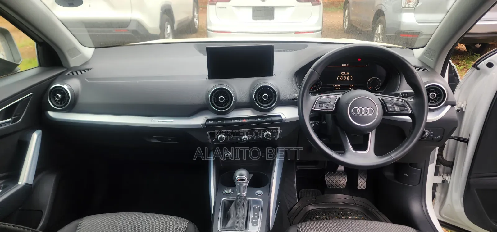 Audi Q2 2019 White