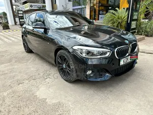 BMW 118i 2016 Black