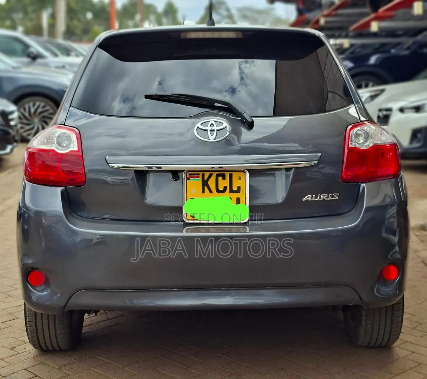 Toyota Auris 2010 Black