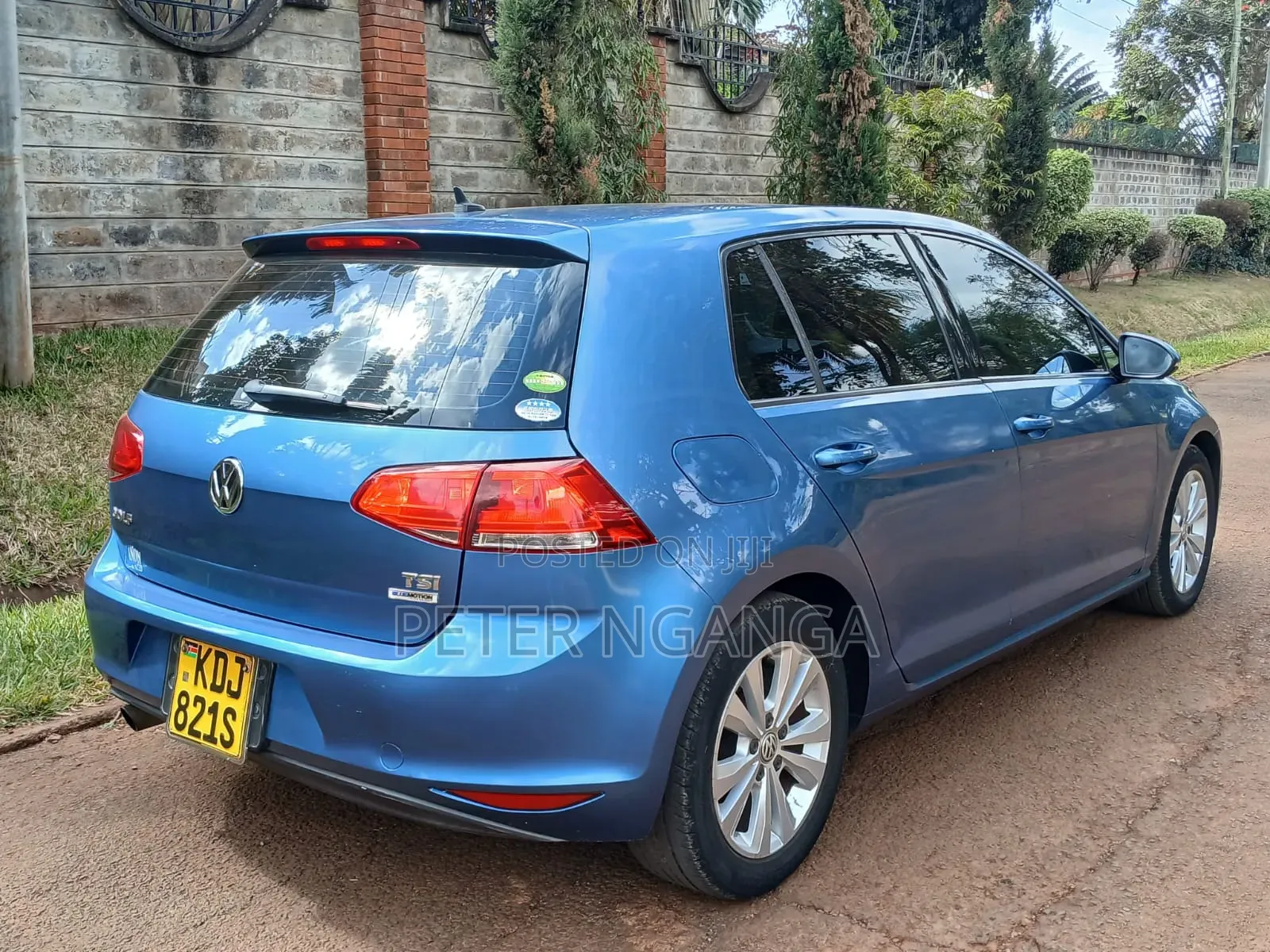 Volkswagen Golf 2015 Blue