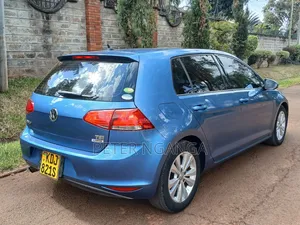 Volkswagen Golf 2015 Blue