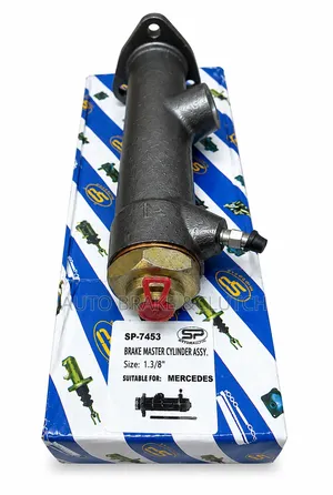 Brake Master Cylinder for Mercedes  LP/LPS 608, LP/LPS 709