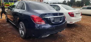 Mercedes-Benz C220 2019 Blue