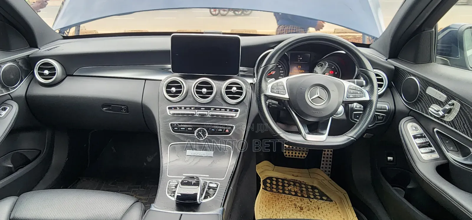 Mercedes-Benz C220 2019 Blue