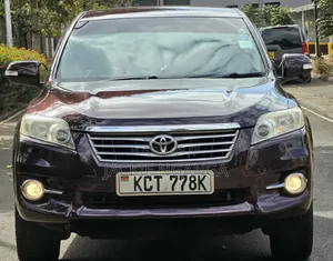 Toyota Vanguard 2011 Maroon