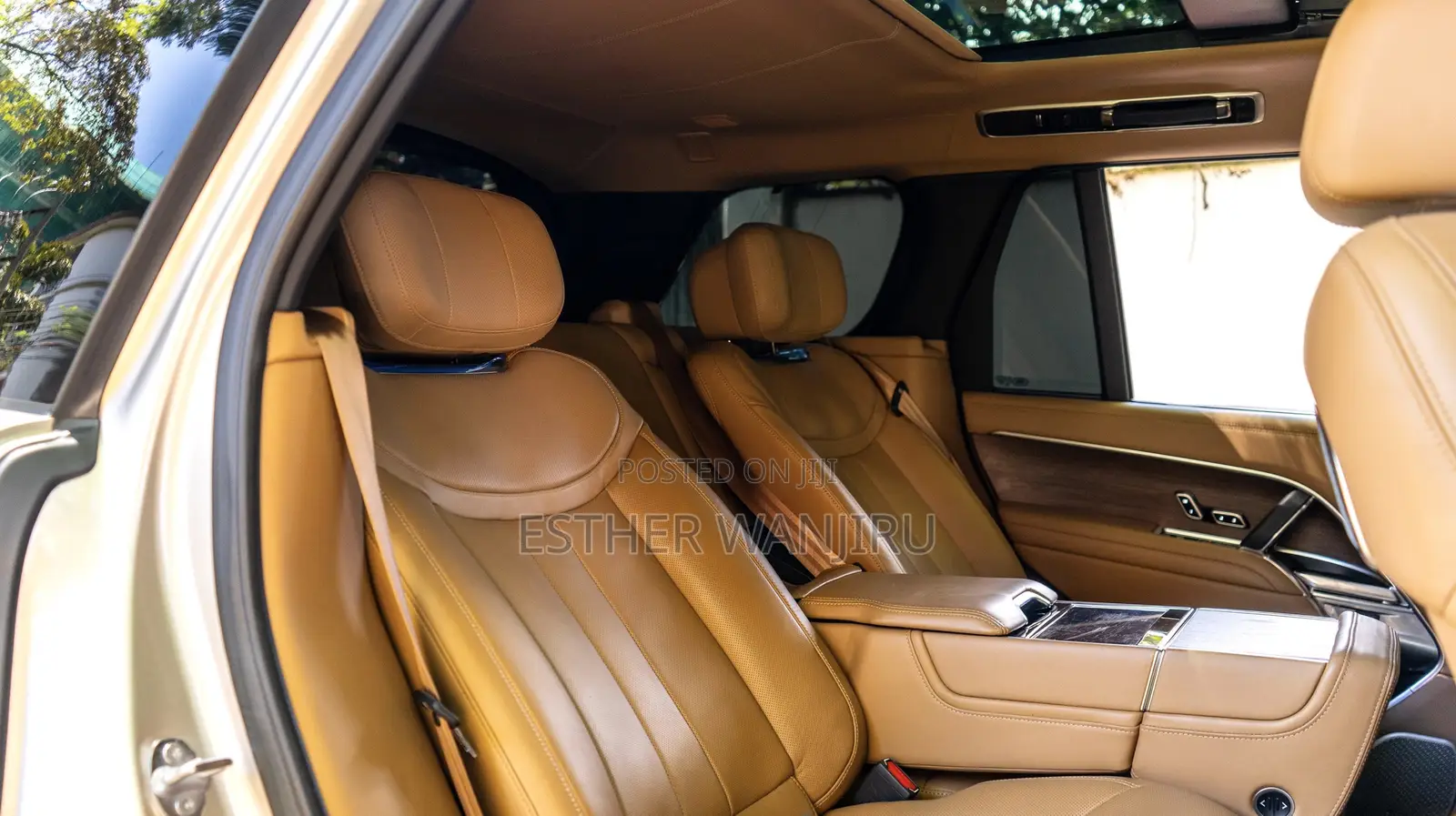 Land Rover Range Rover Vogue 2021 Gold