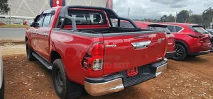 Toyota Hilux 2019 Red