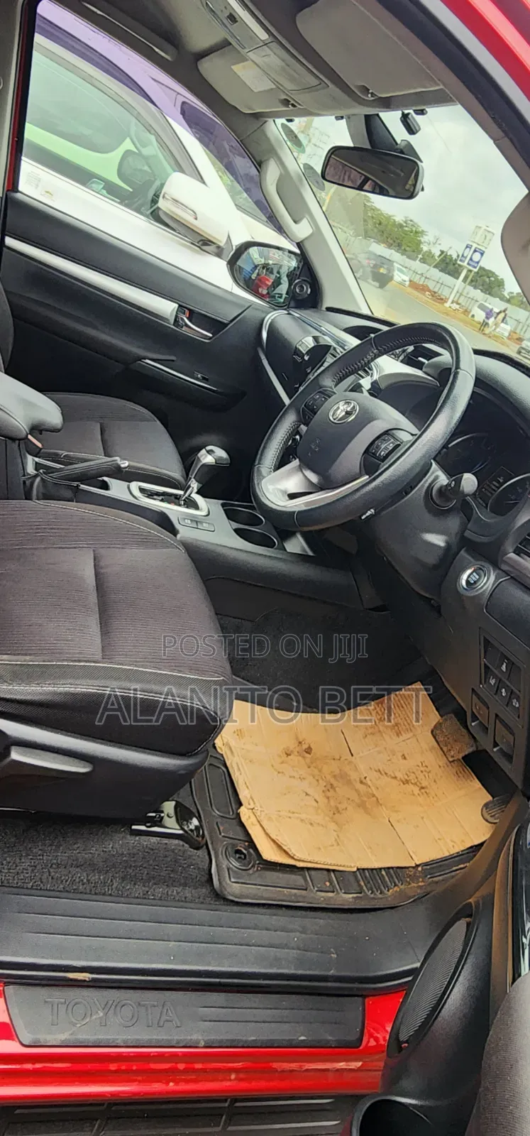 Toyota Hilux 2019 Red