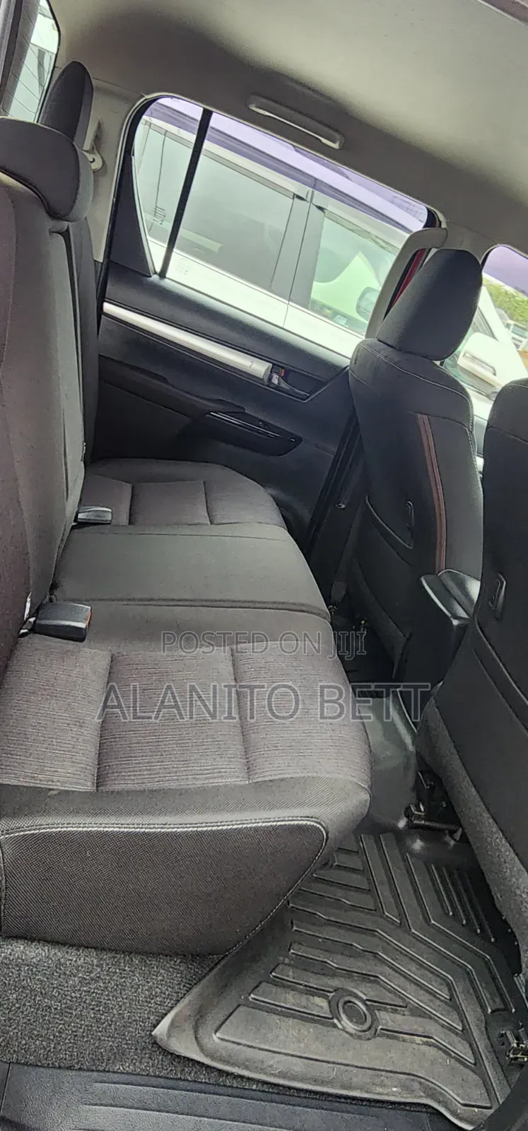 Toyota Hilux 2019 Red