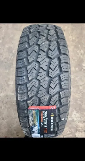 Roadcruzer Tyres