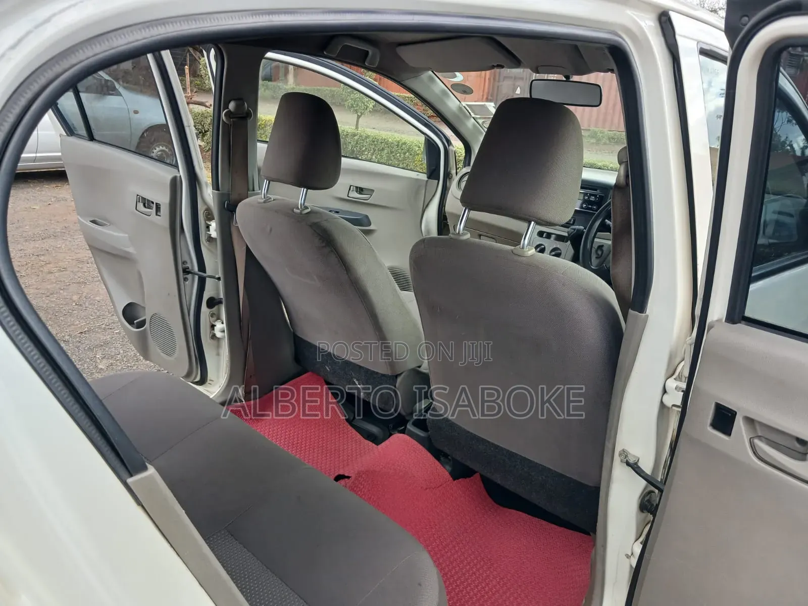 Daihatsu Mira 2016 White