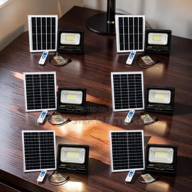 Direct Factory Prices 100W,200W,300W Watts Solar Flood Lights