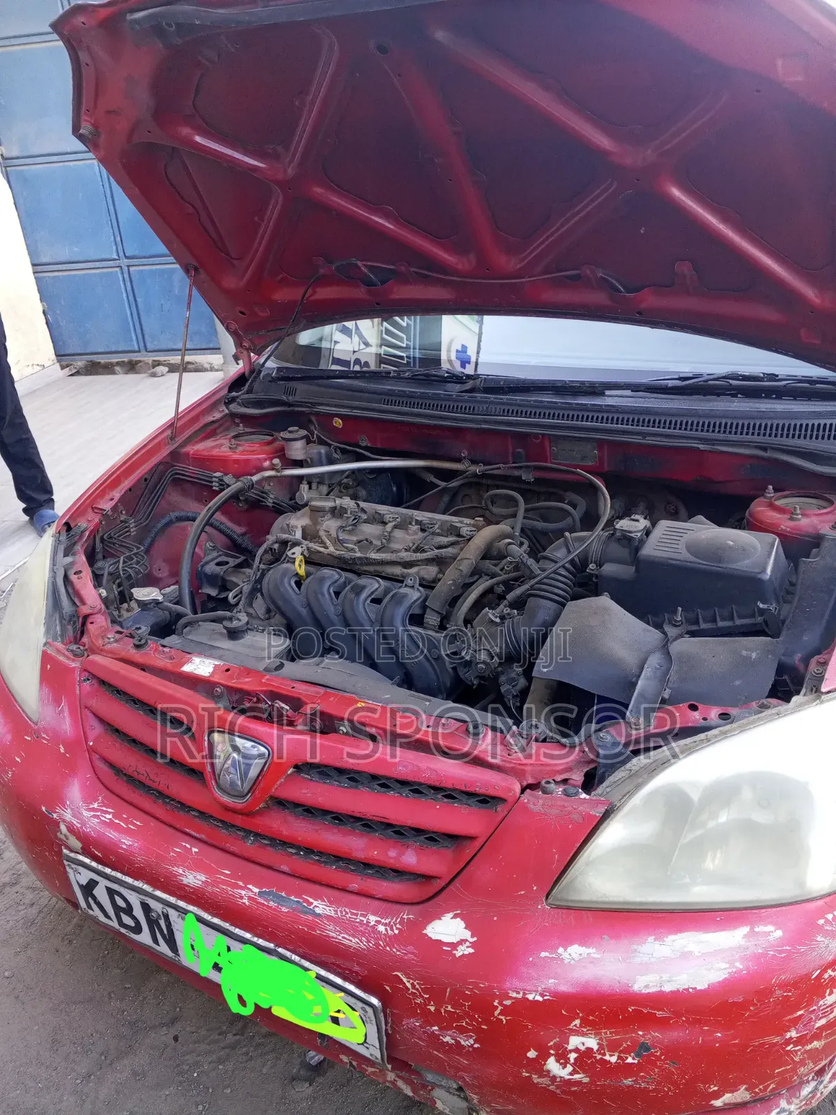 Toyota Corolla RunX 2003 Red