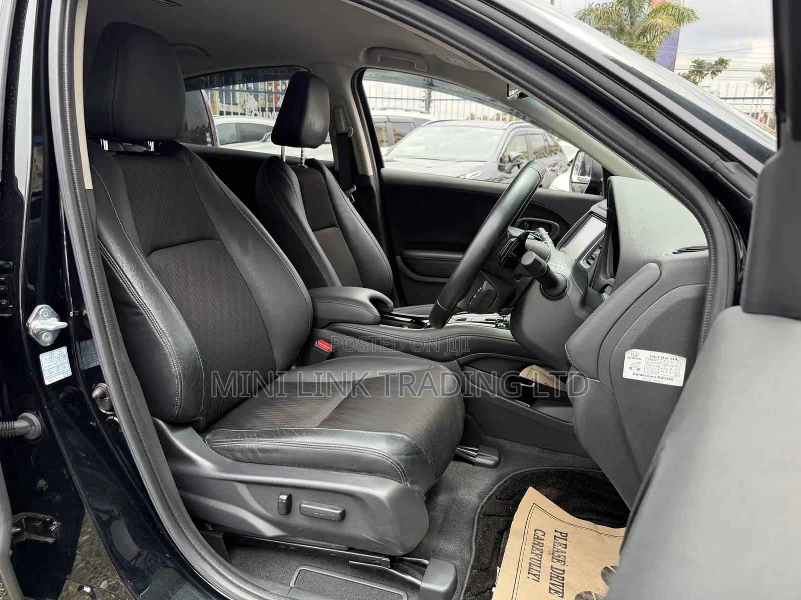 Honda Vezel 1.5 Hybrid 2WD 2019 Matt Black