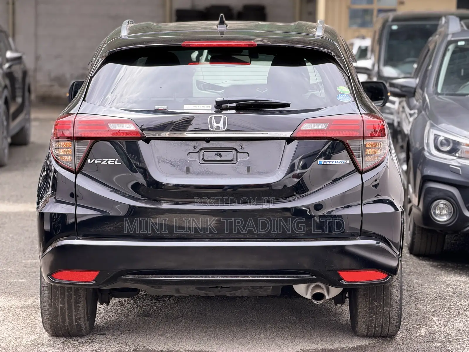 Honda Vezel 1.5 Hybrid 2WD 2019 Matt Black