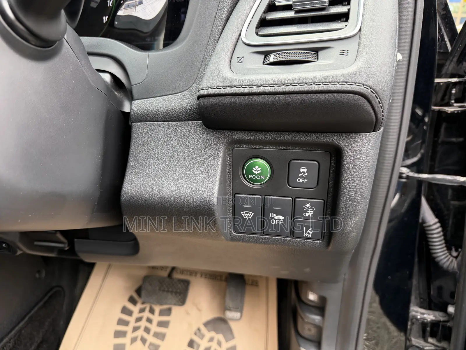 Honda Vezel 1.5 Hybrid 2WD 2019 Matt Black