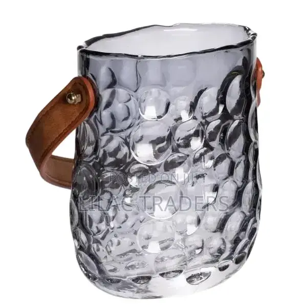 Flower Vase* Flower Vase *Gale