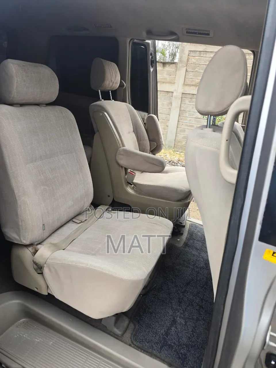 Toyota Noah 2007 Gold